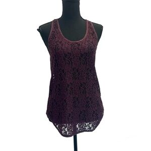 𝅺ARITZIA Wilfred free maroon lace tank top size S